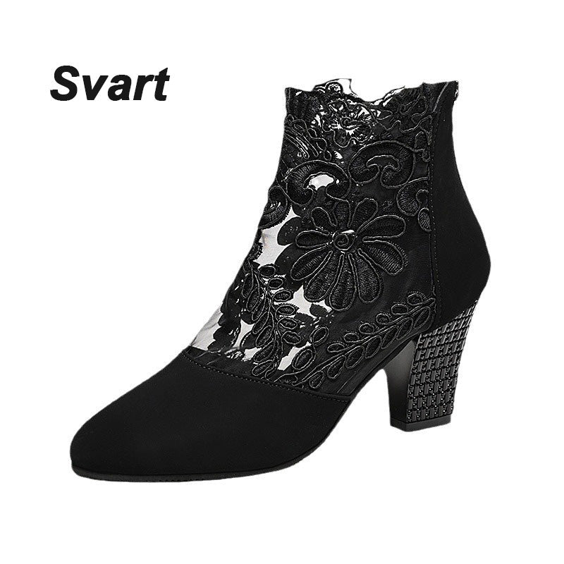 MARILYN | LACE EMBROIDERED BLOCK HEEL ANKLE BOOTS