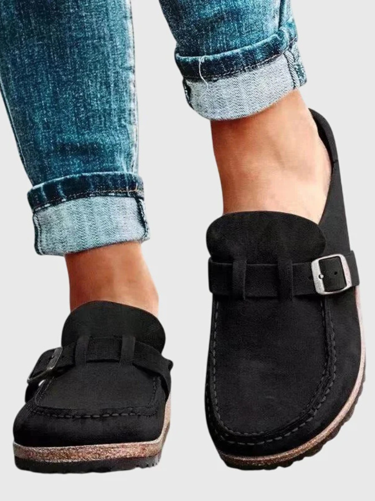 CHARLOTTE | BUCKLE COMFORT CLOGS