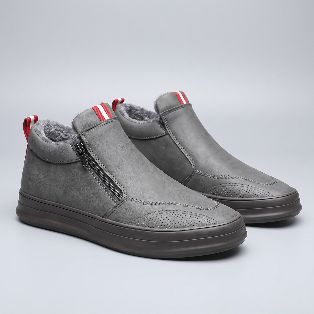BROOKS LEATHER SNEAKERS