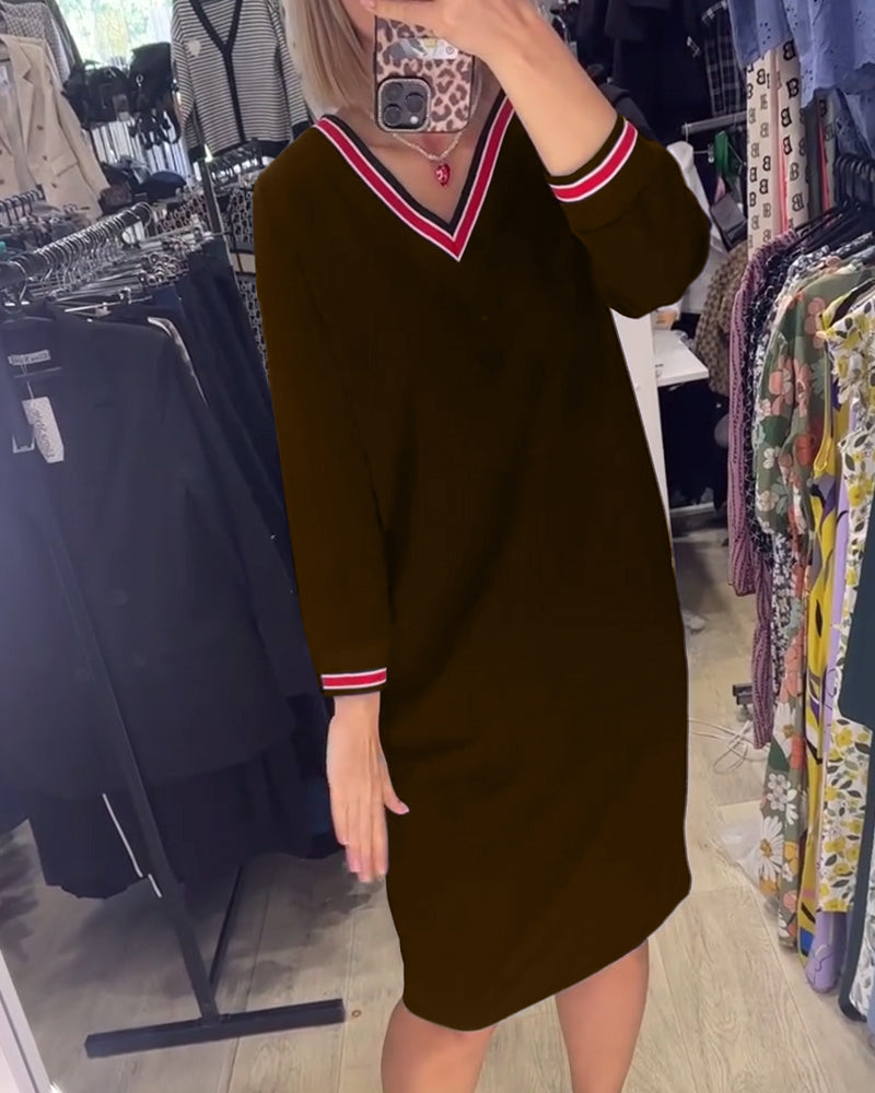 WANDA | SPORTY STRIPE TRIM V-NECK DRESS WITH POCKETS