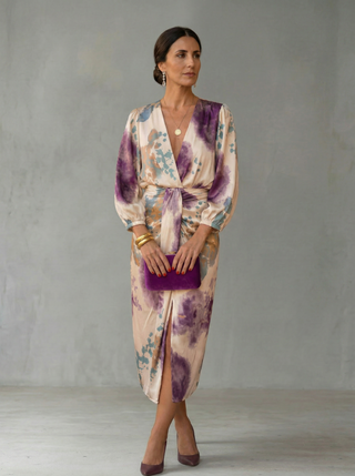 DIANA | ELEGANT V-NECK DRESS